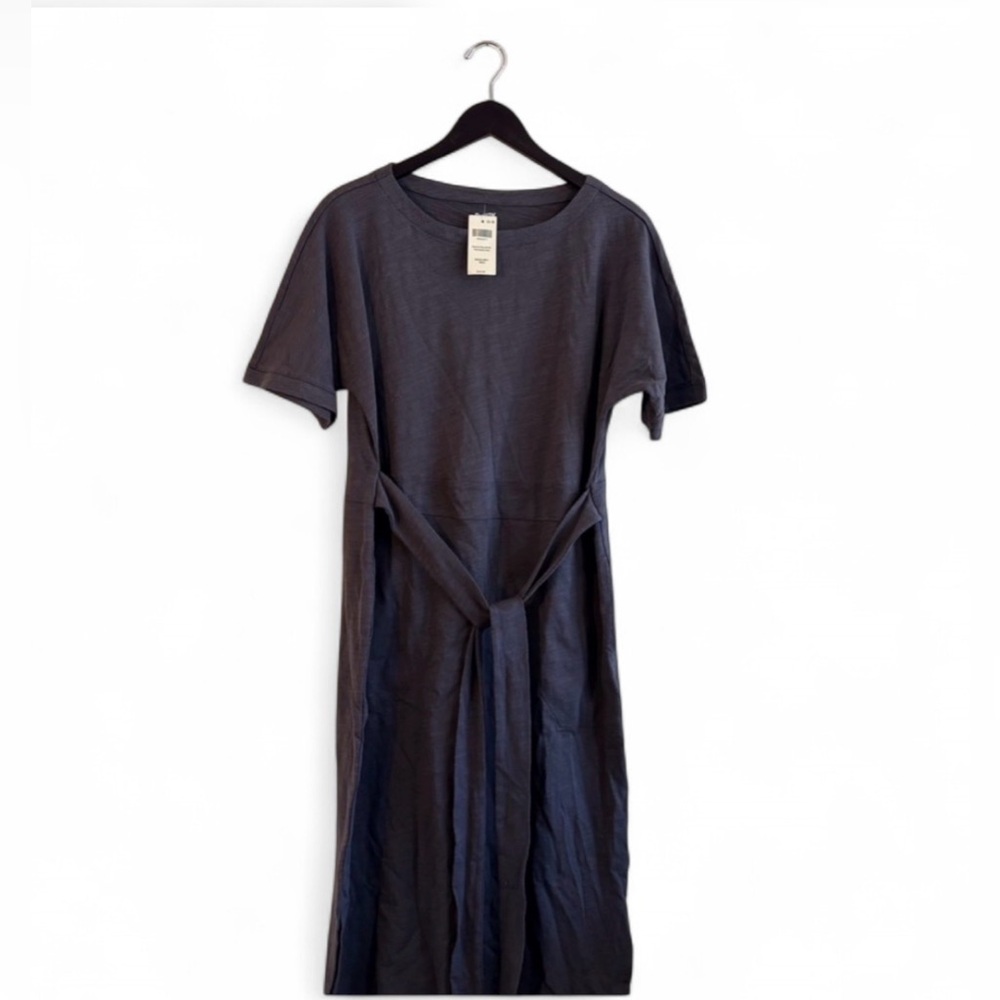 NWT Duluth Trading Co. Short Sleeve Midi T-Shirt Dress Dark Gray Knit Belted | M